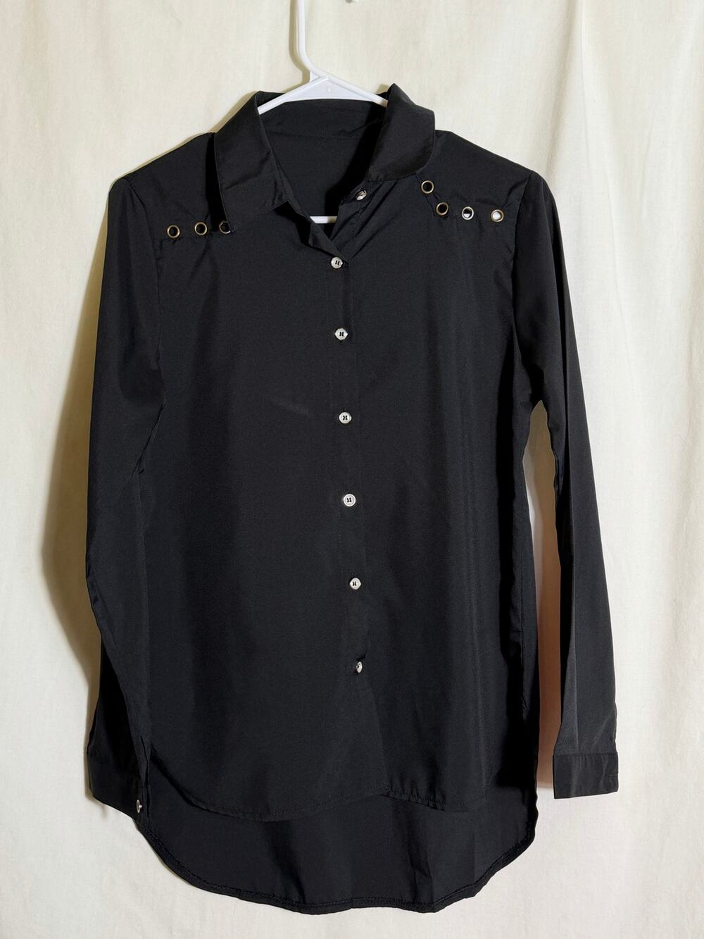 Women’s Black Button Up Blouse Grommet Shoulder Long Sleeve Cotton Blend Top S